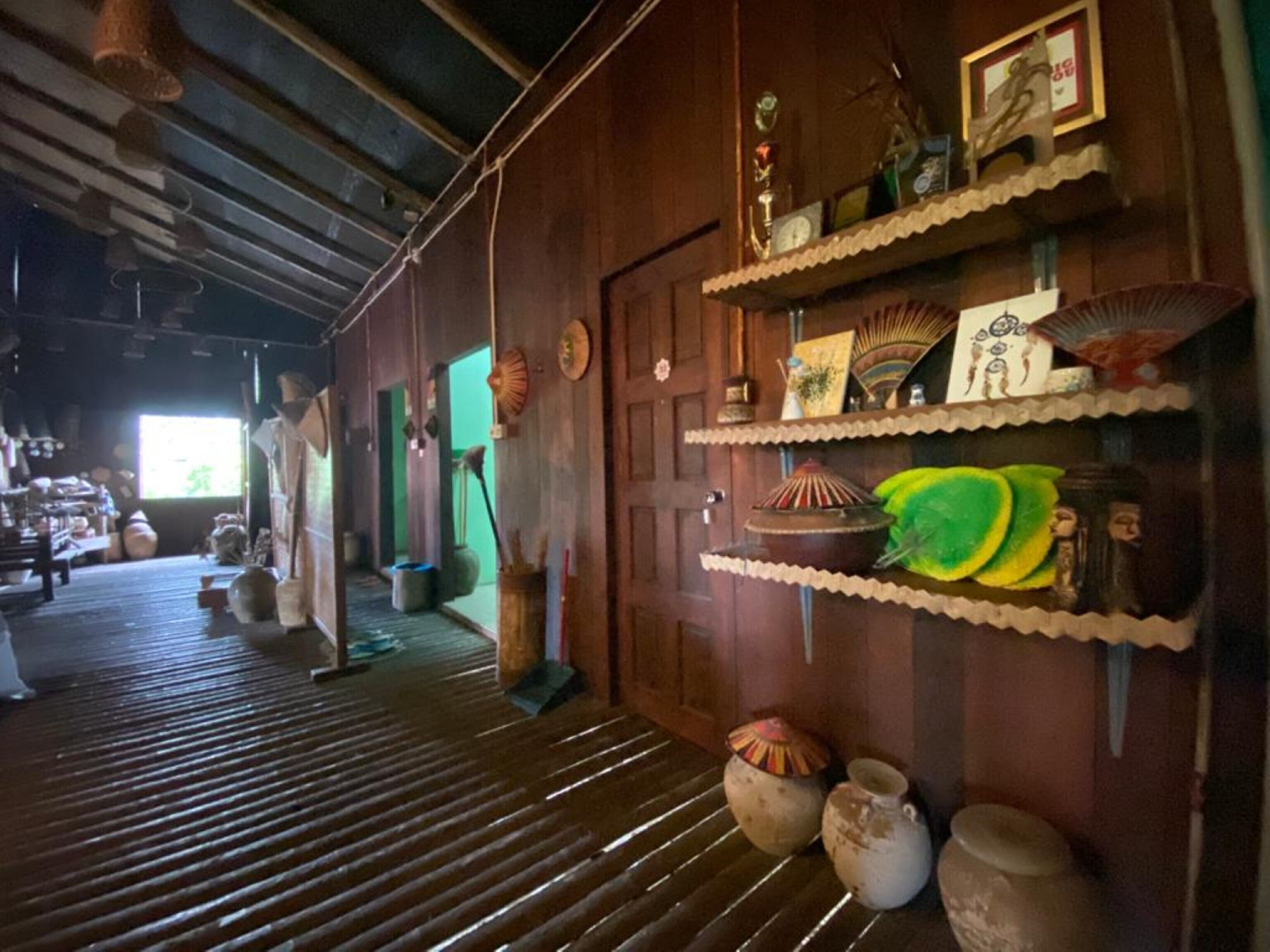 OYO Home 90328 Lamin Dana Cultural Lodge