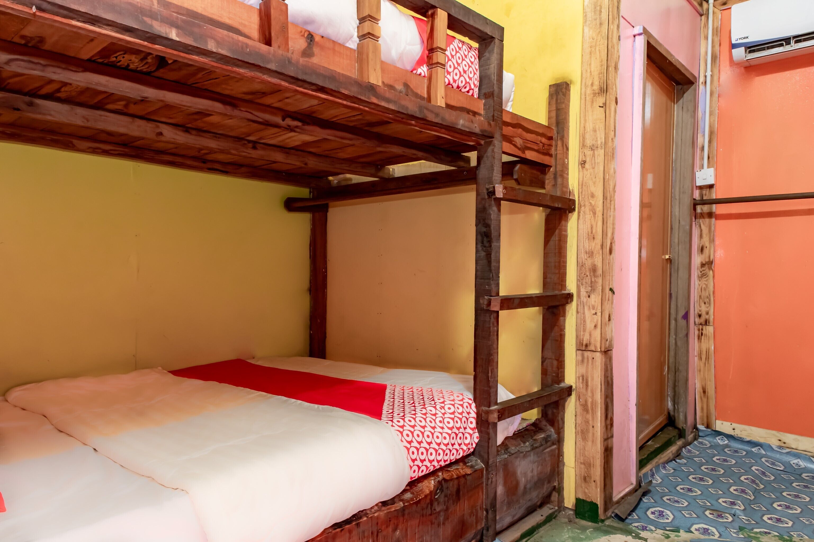Iftitah Restaurant & Resort by Oyo Rooms