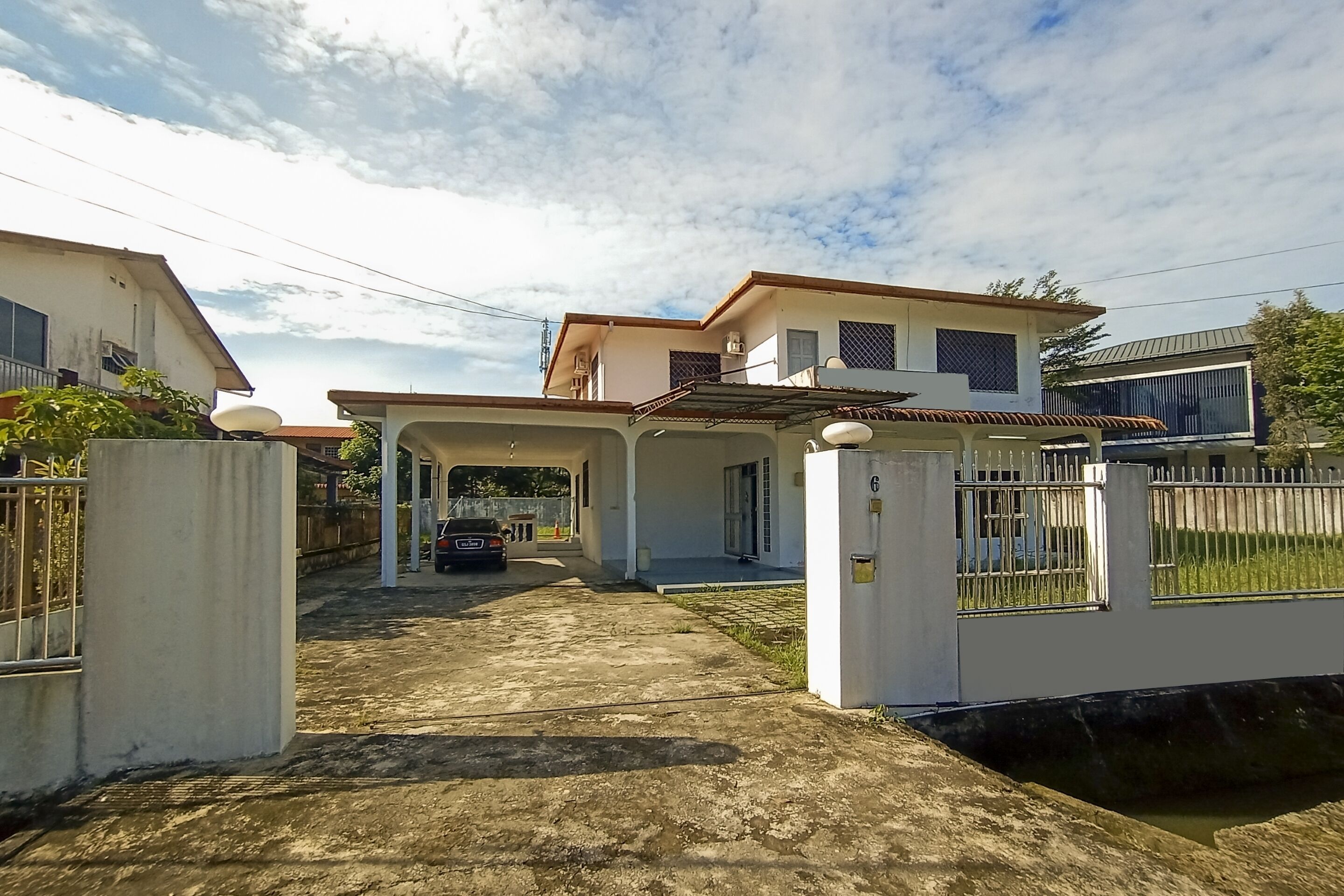 OYO HOME 90241 Villa Home Sibu