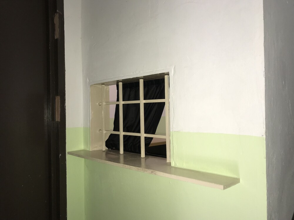 The Traveler Home by OYO Rooms