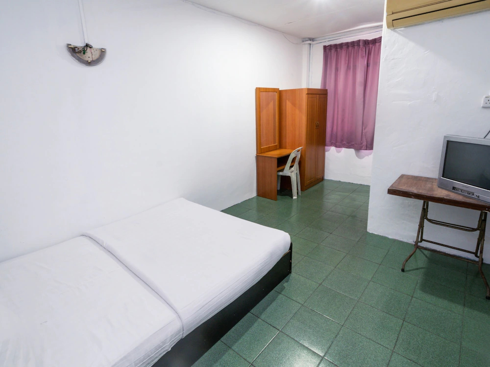 To Day Hotel by OYO Rooms