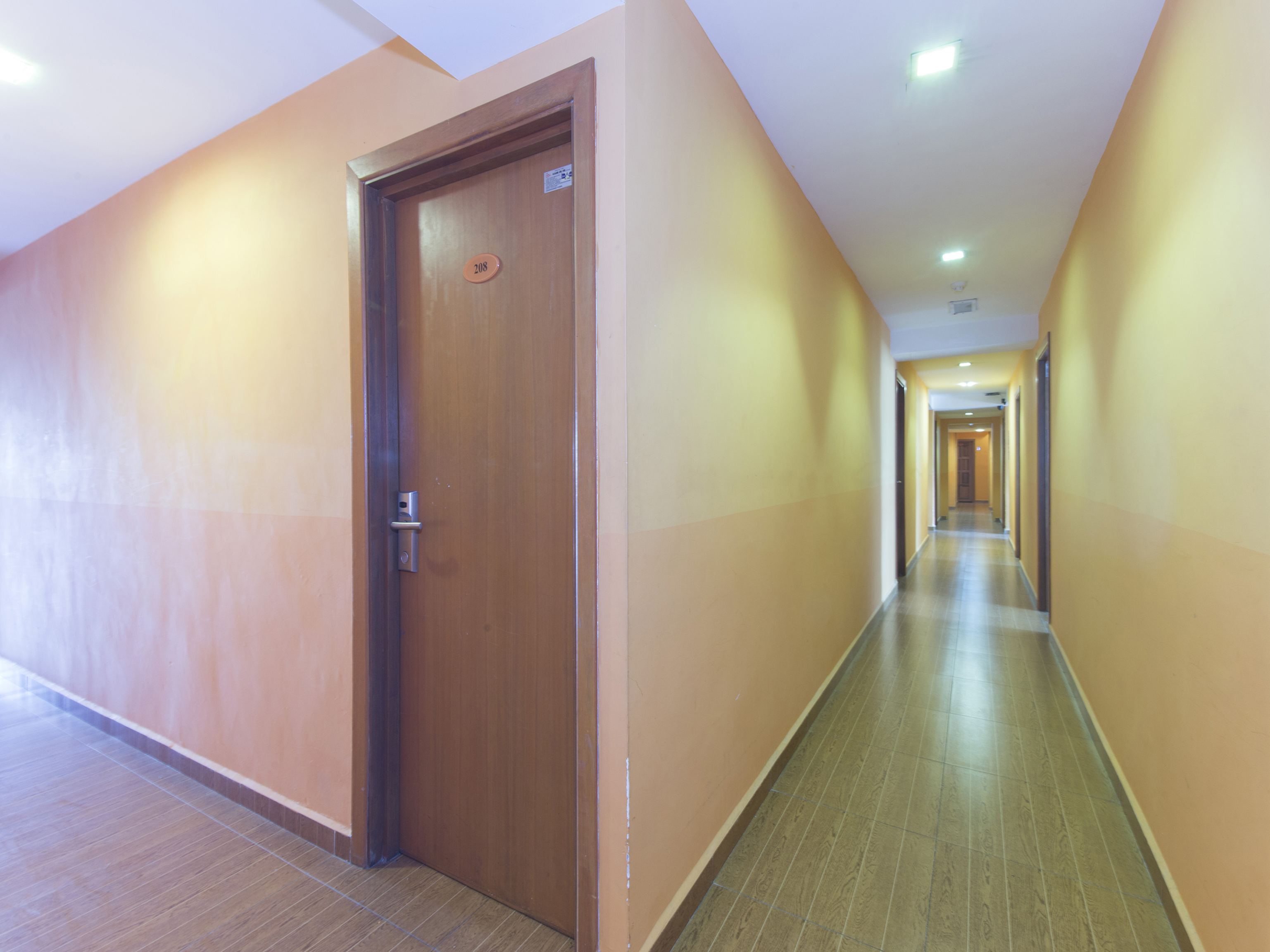 City Boutique Hotel by OYO Rooms