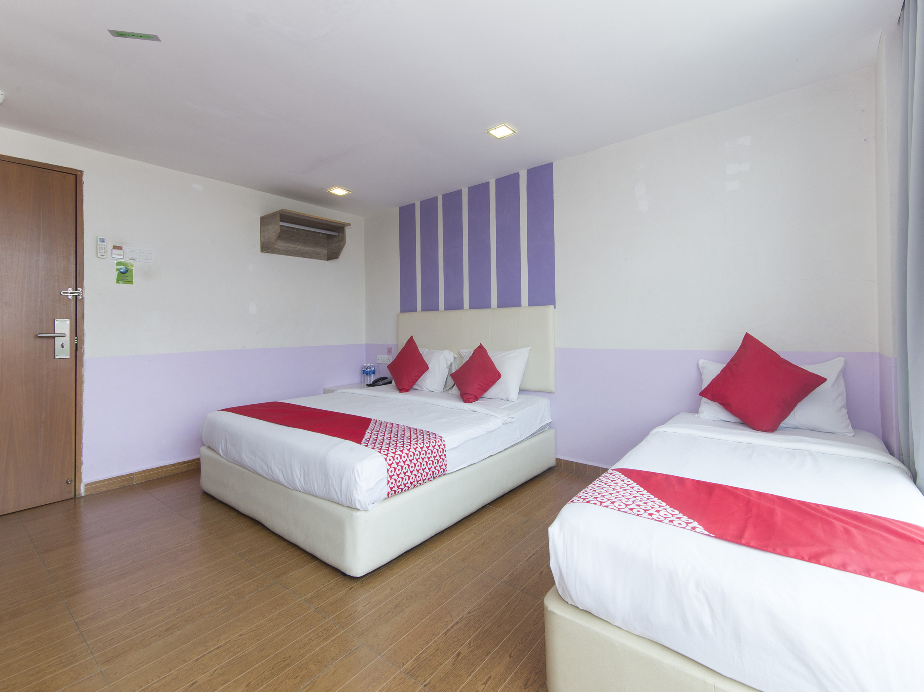 City Boutique Hotel by OYO Rooms