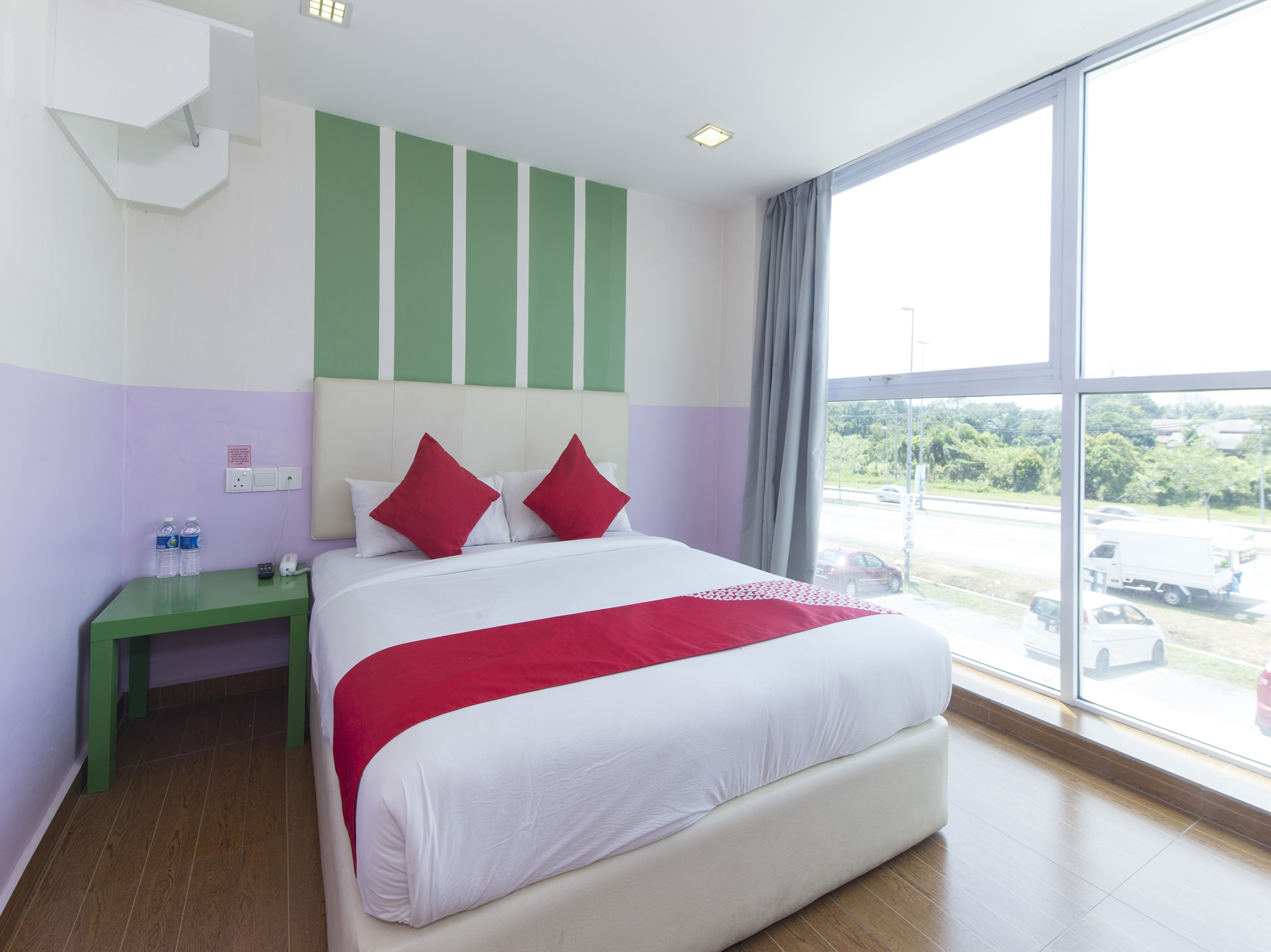 City Boutique Hotel by OYO Rooms