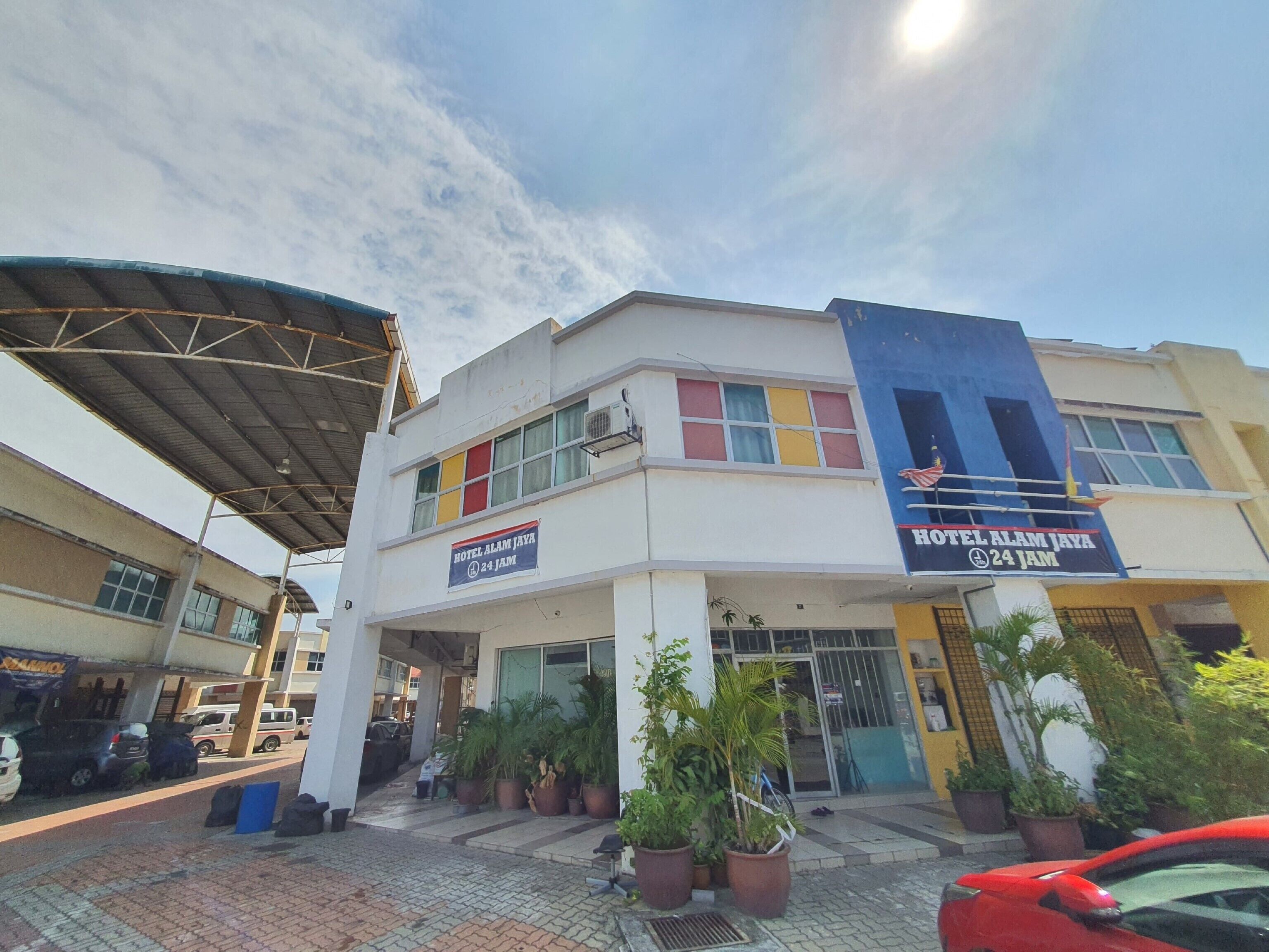 Hotel Alam Jaya by OYO Rooms