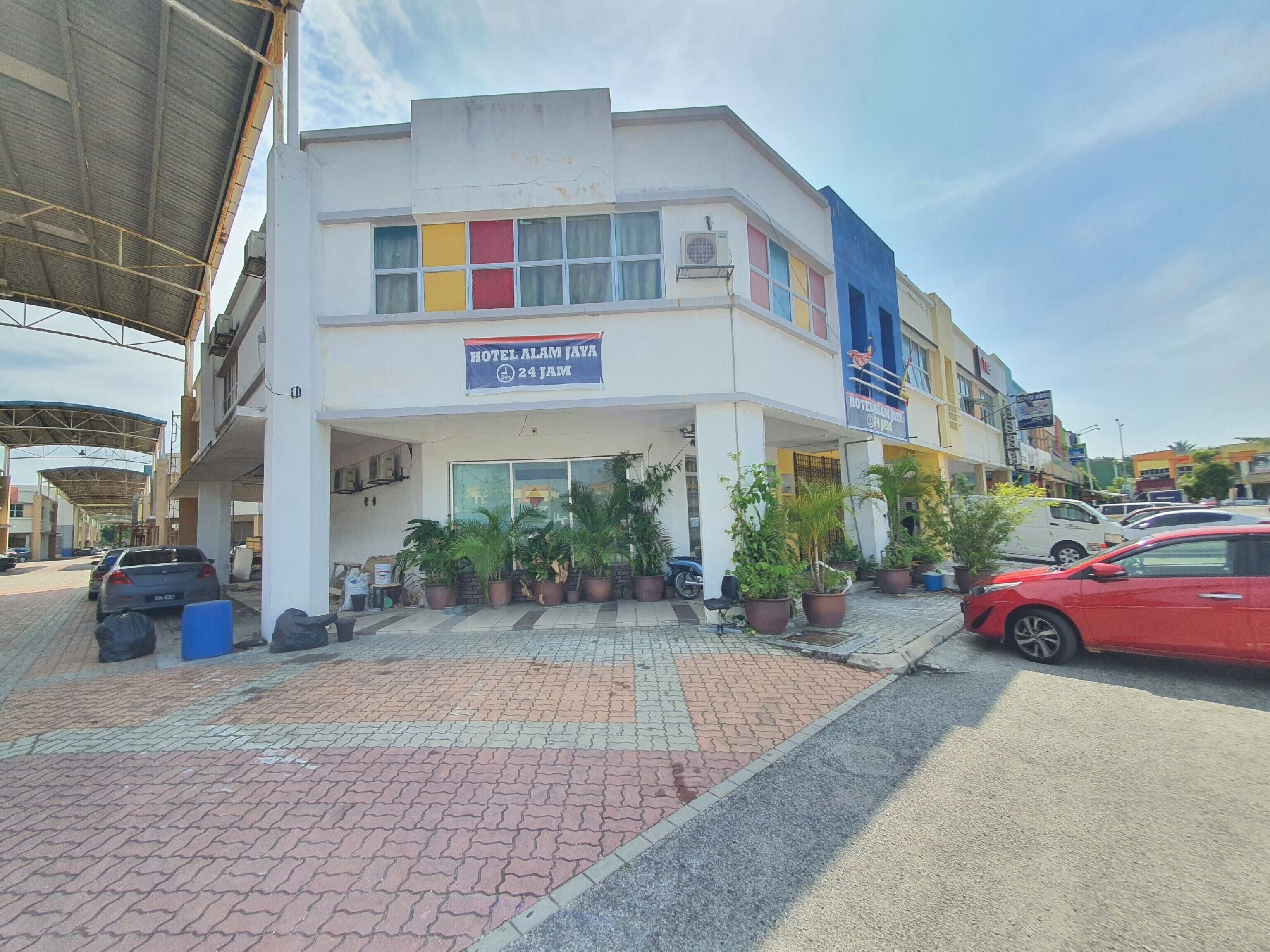 Hotel Alam Jaya by OYO Rooms