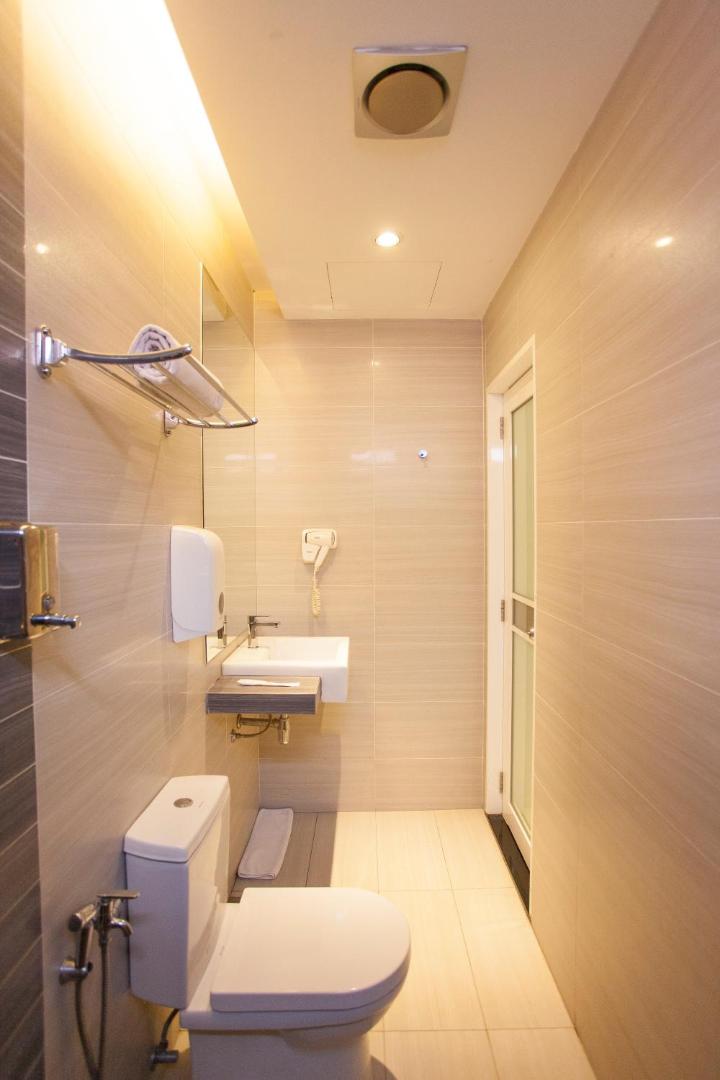 Orange Premier Hotel Wangsa Maju