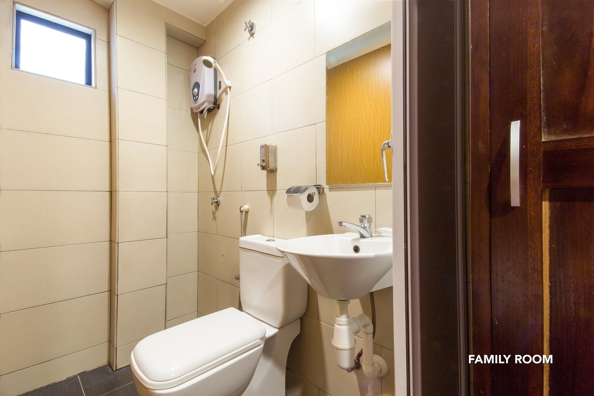 33 Star Hotel