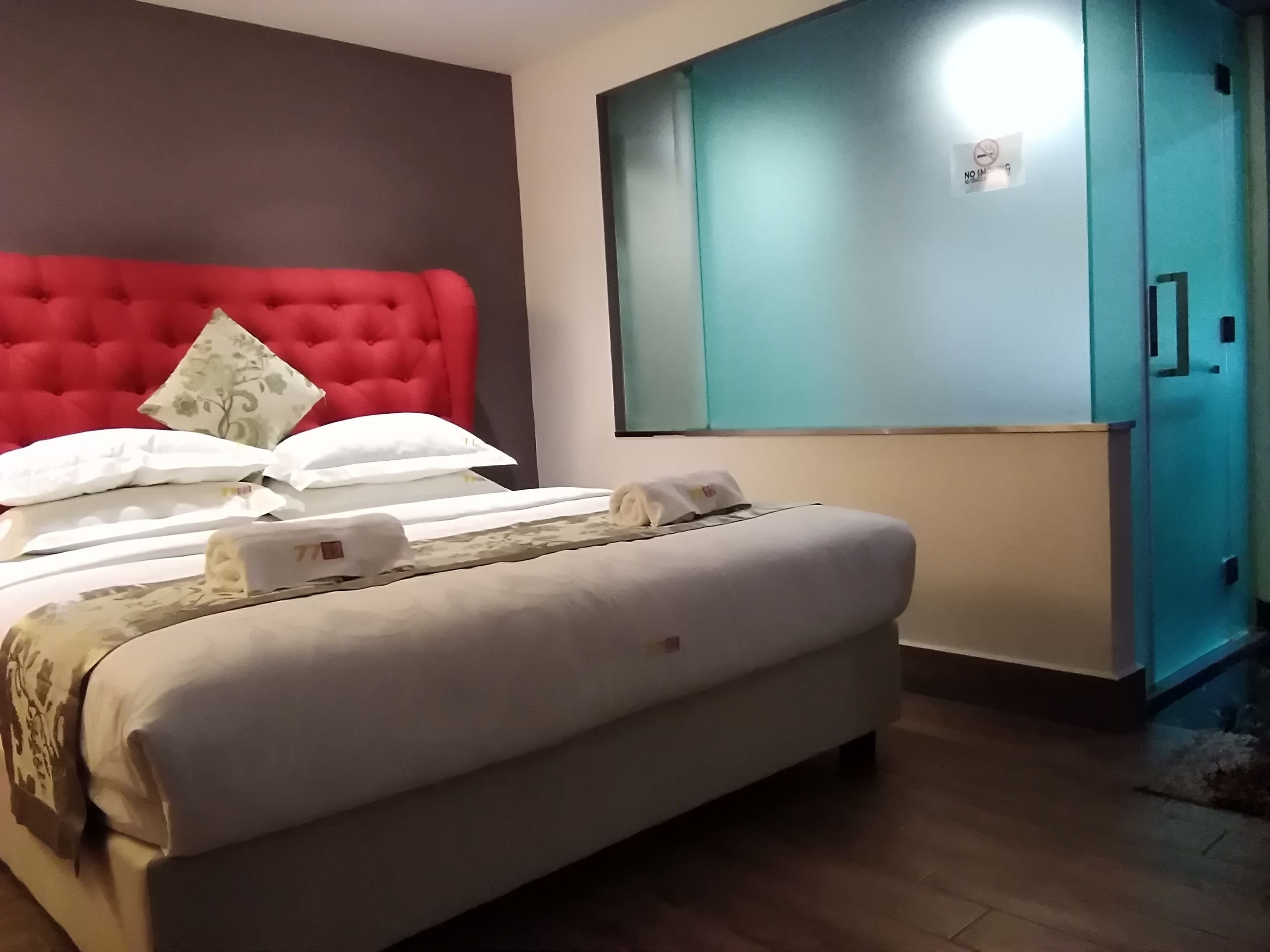 77 Boutique Hotel