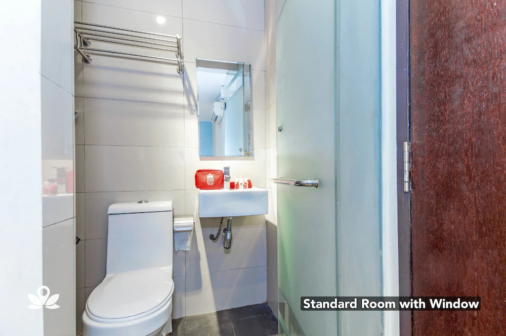 Amigo Hotel by Zen Rooms