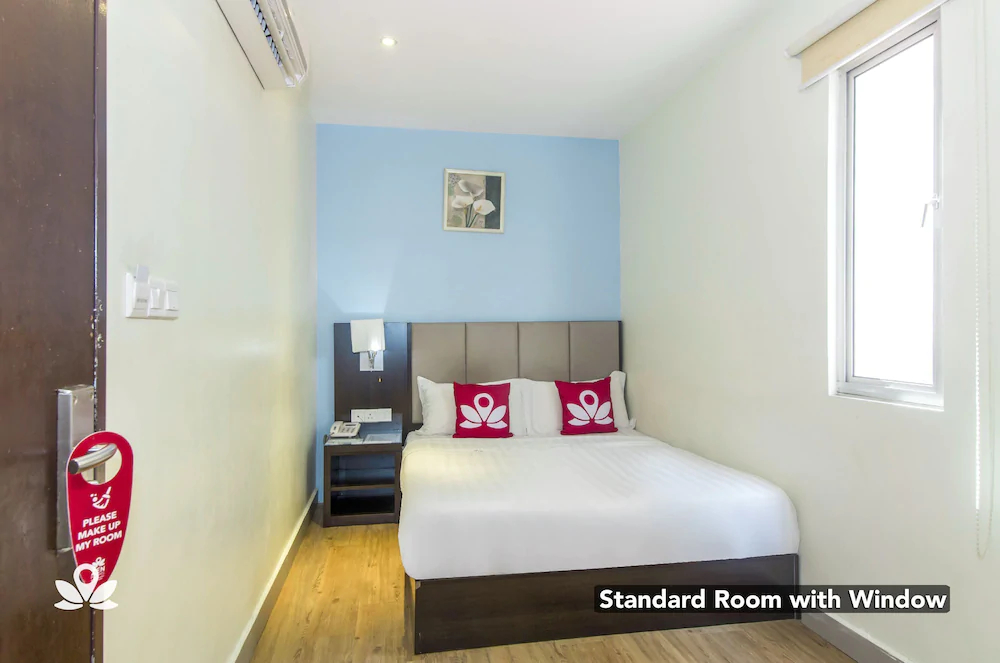 Amigo Hotel by Zen Rooms