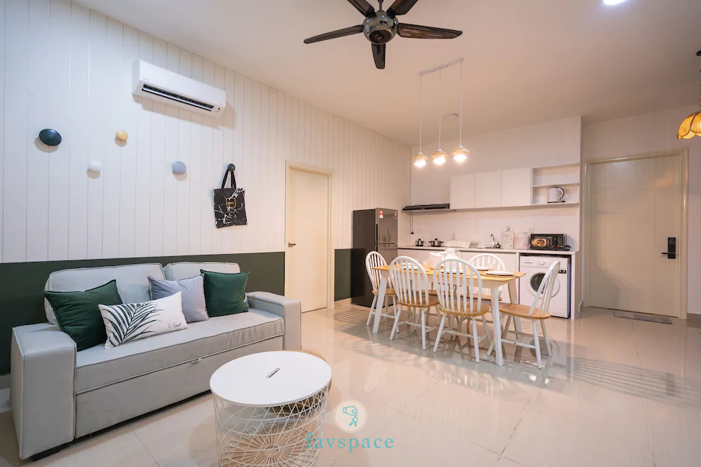 Arte Plus by FavSpace