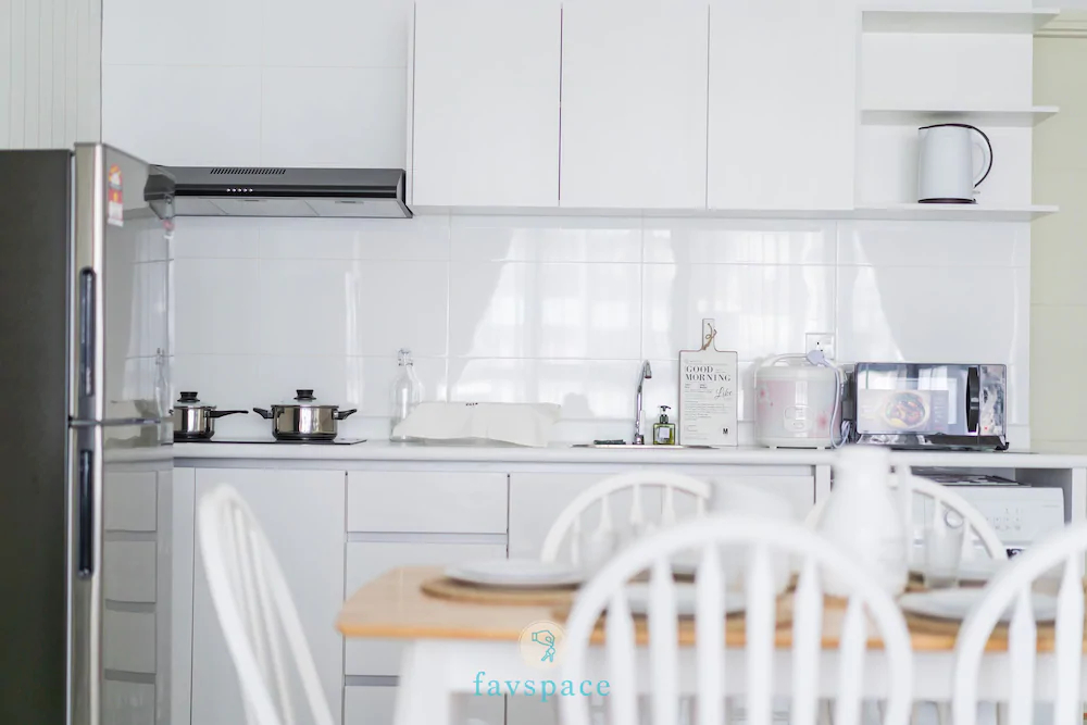 Arte Plus by FavSpace