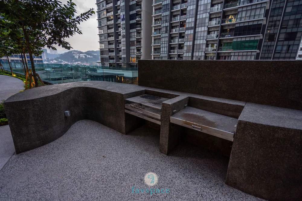 Arte Plus by FavSpace