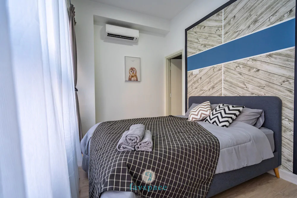 Arte Plus by FavSpace