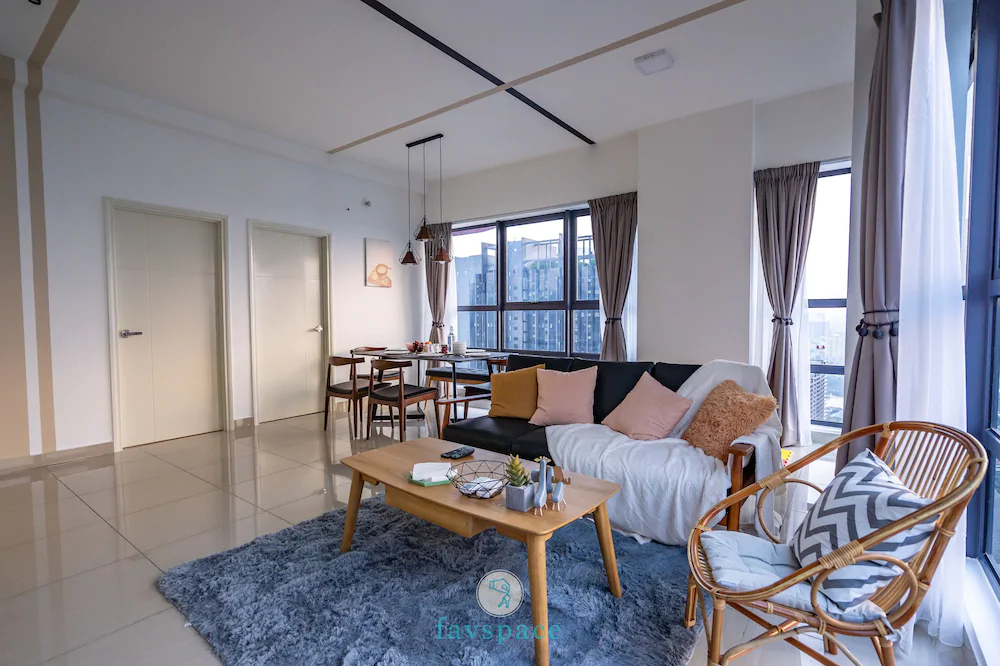 Arte Plus by FavSpace