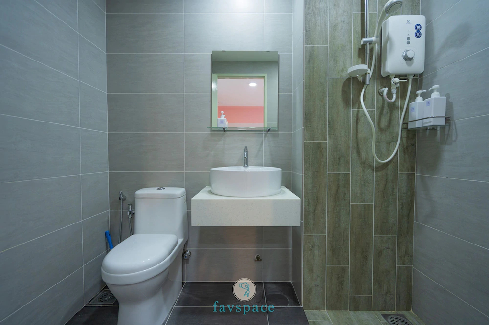 Arte Plus by FavSpace