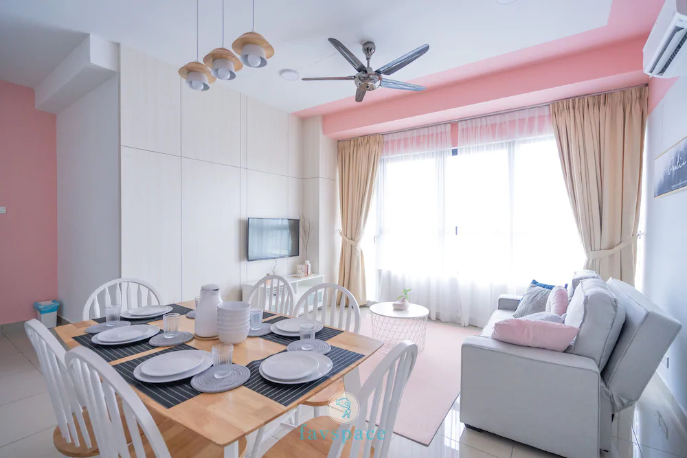 Arte Plus by FavSpace