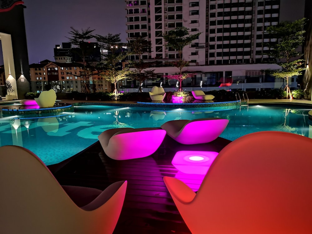 Arte Plus by Plan A Signature