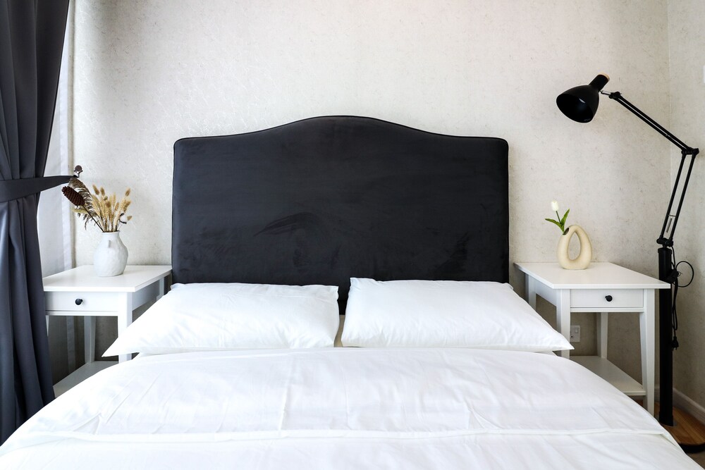 Arte Plus by Victoria Home