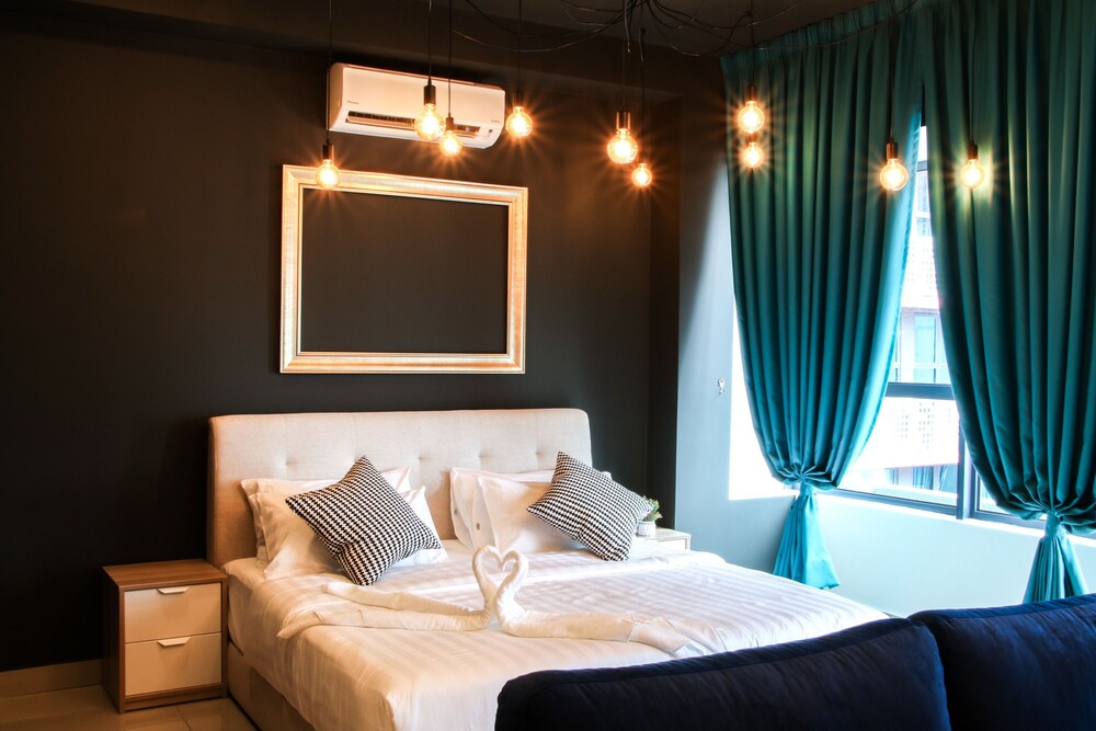 Arte Plus by Victoria Home