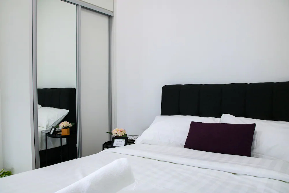 Arte Plus by Victoria Home