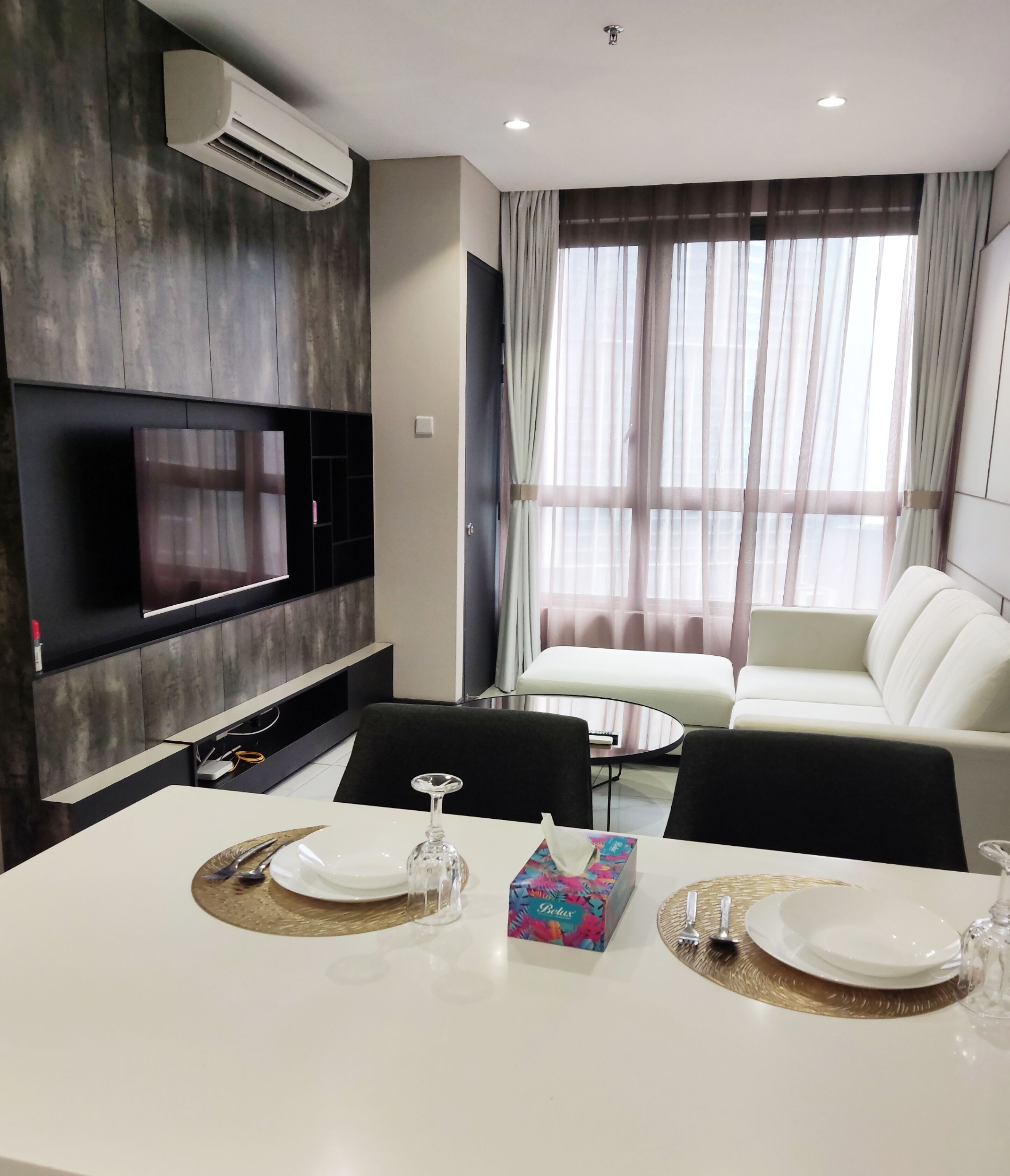 Astra @ 8 Kia Peng Suites