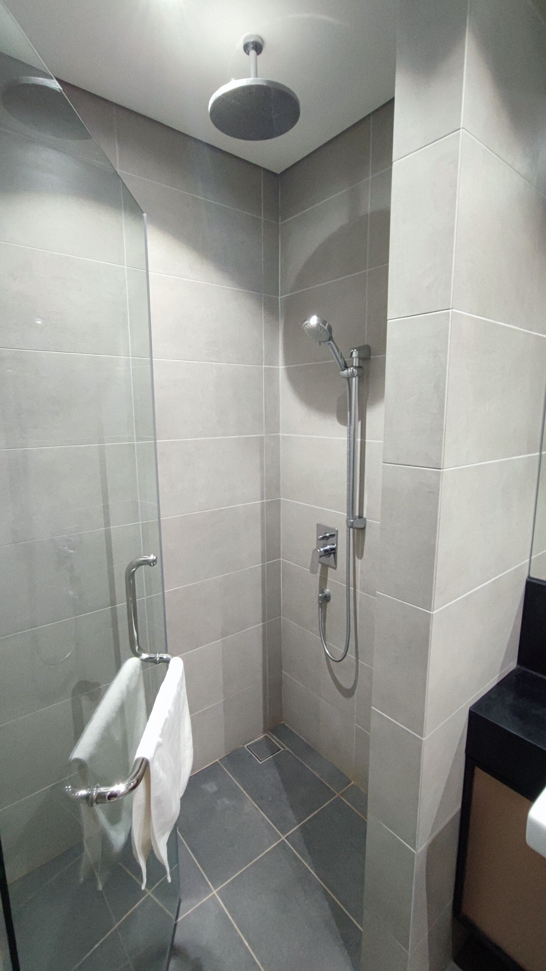Astra @ 8 Kia Peng Suites
