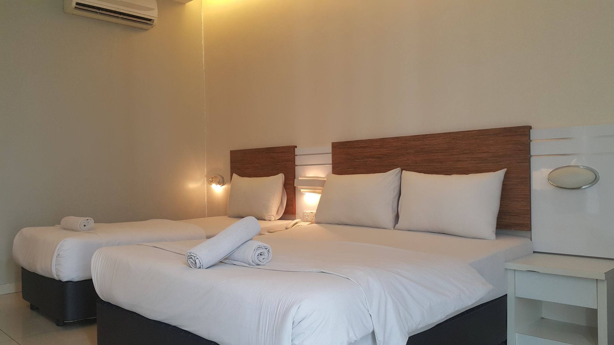Suite Dreamz Hotel