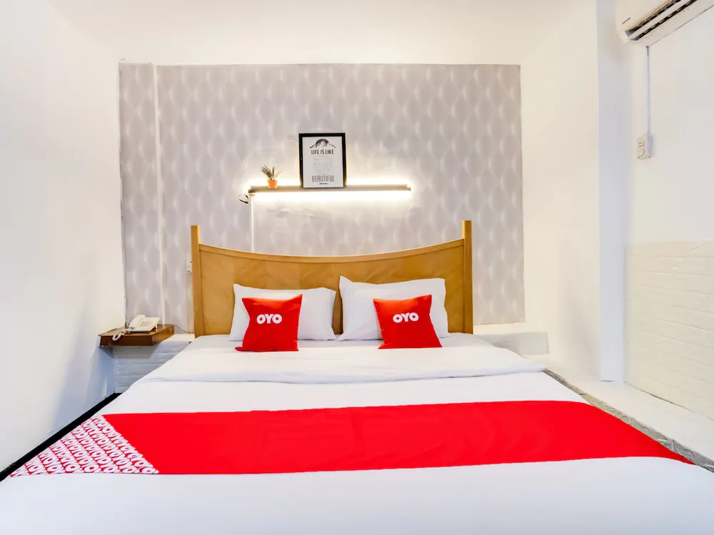 Bjorn Hotel by OYO Rooms