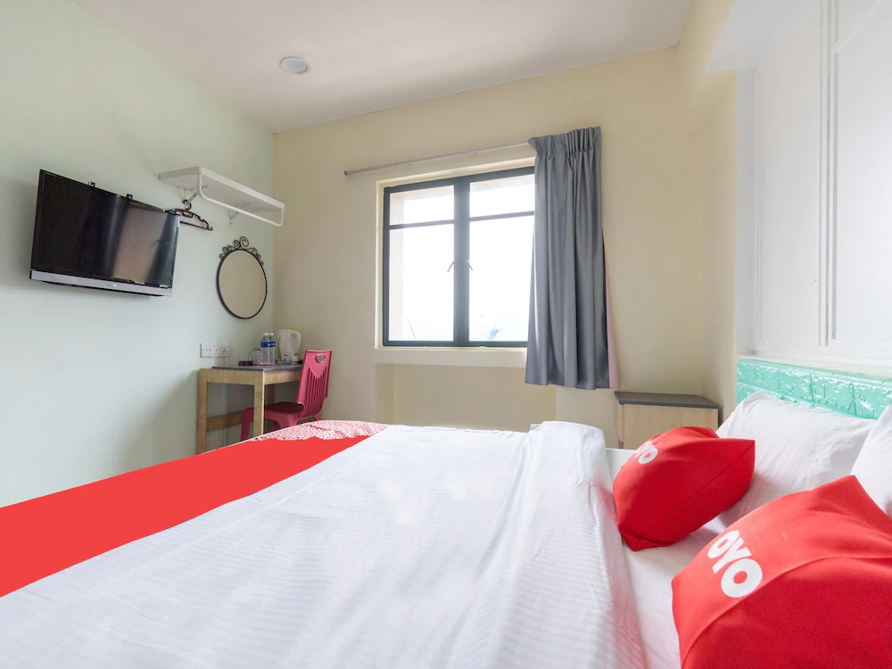Budget Star Hotel by OYO Rooms
