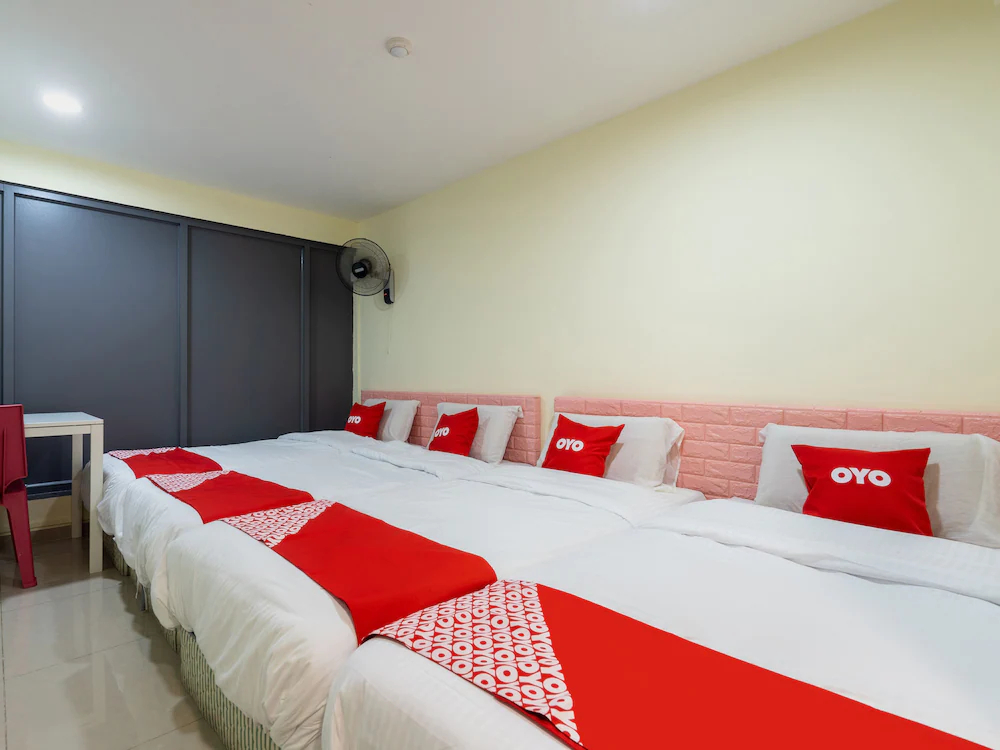 Budget Star Hotel by OYO Rooms