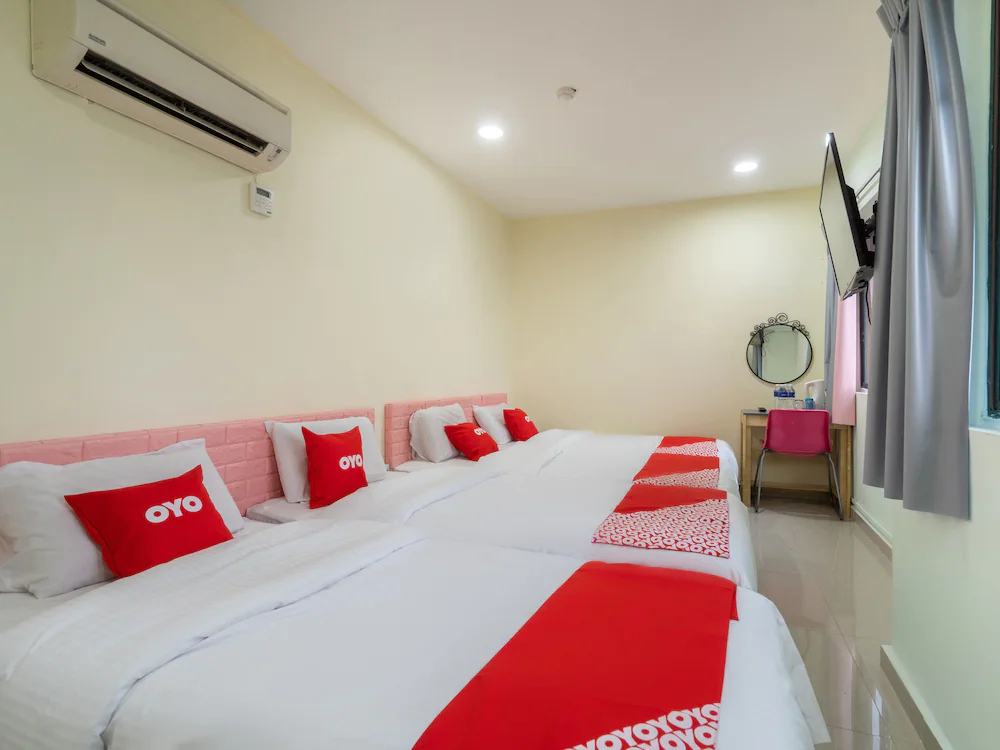 Budget Star Hotel by OYO Rooms