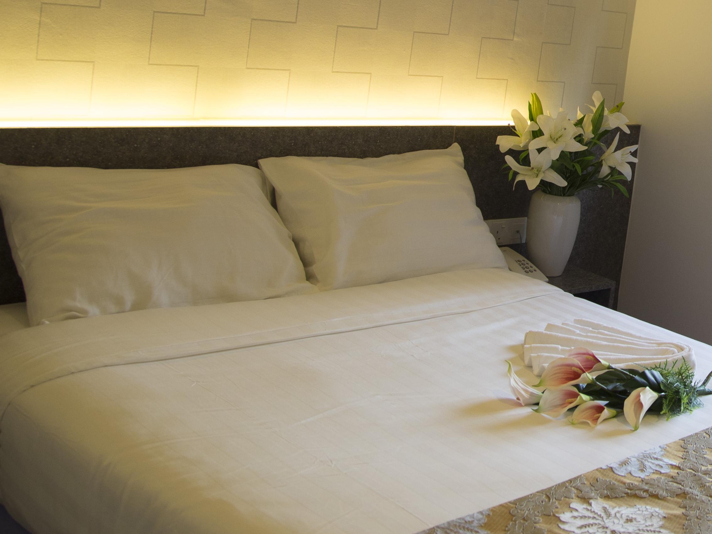 Canary Hotel