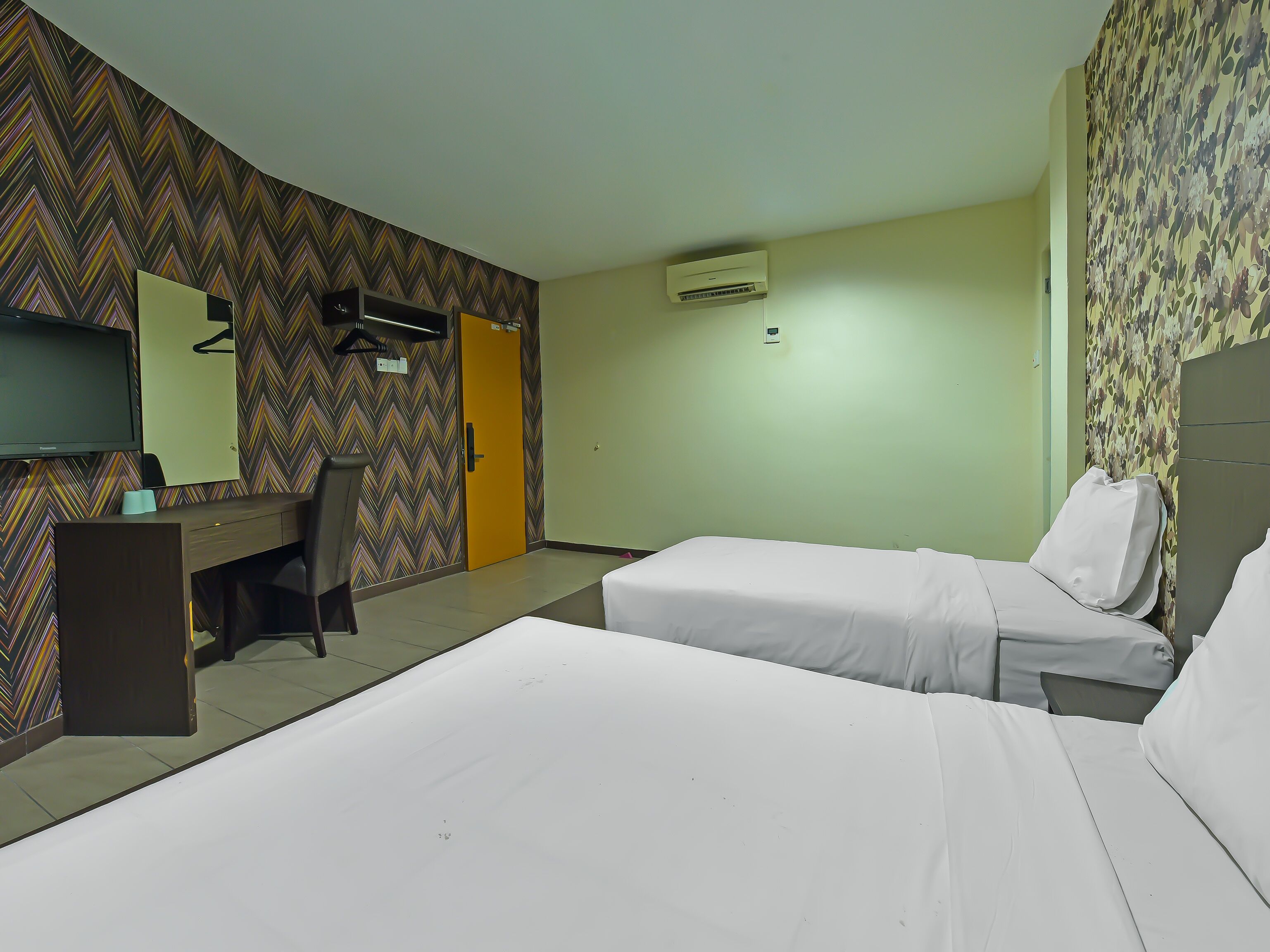 Capital O 90788 New Hotel 33 Permaisuri