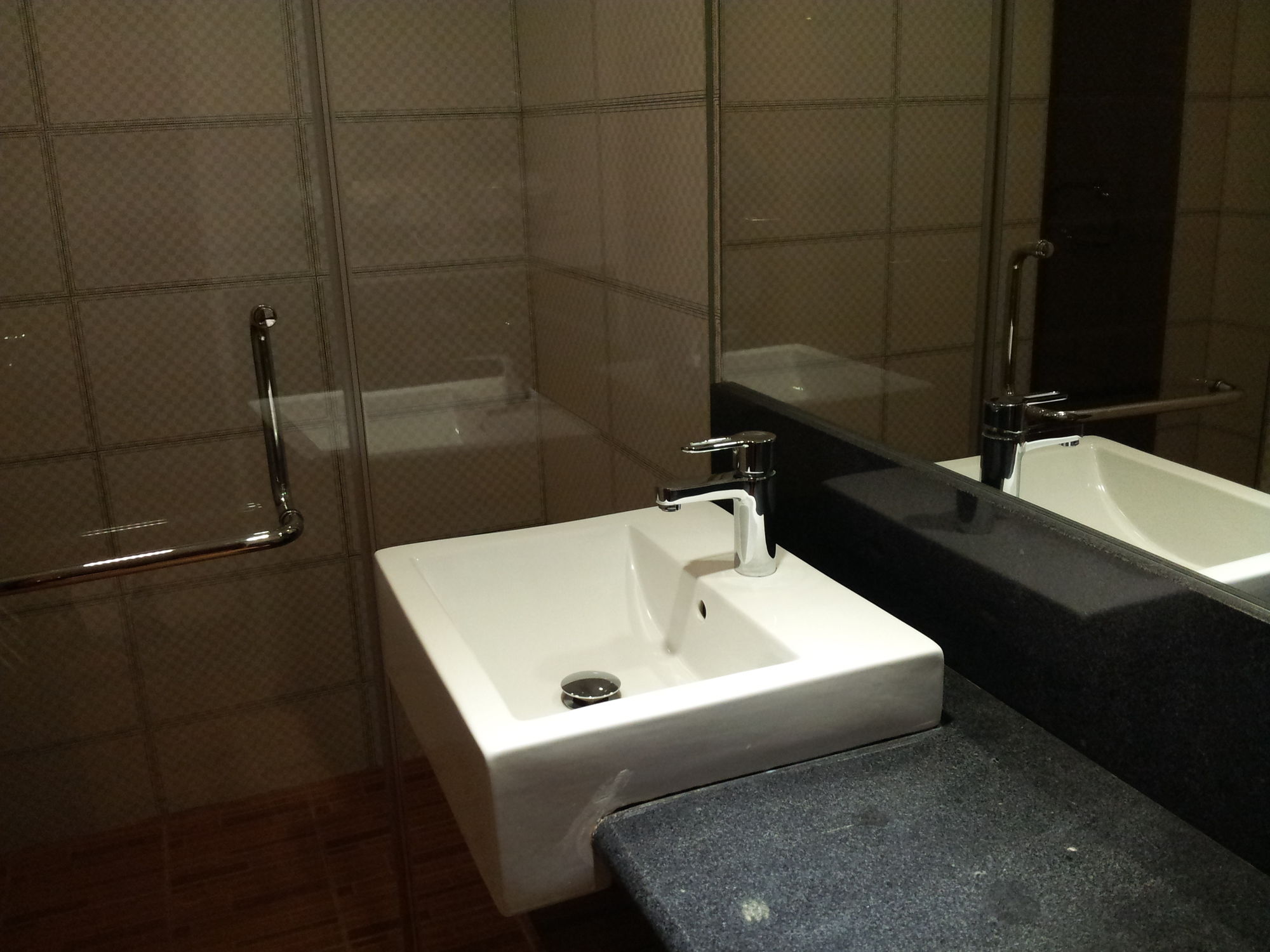 Cardogan Hotel