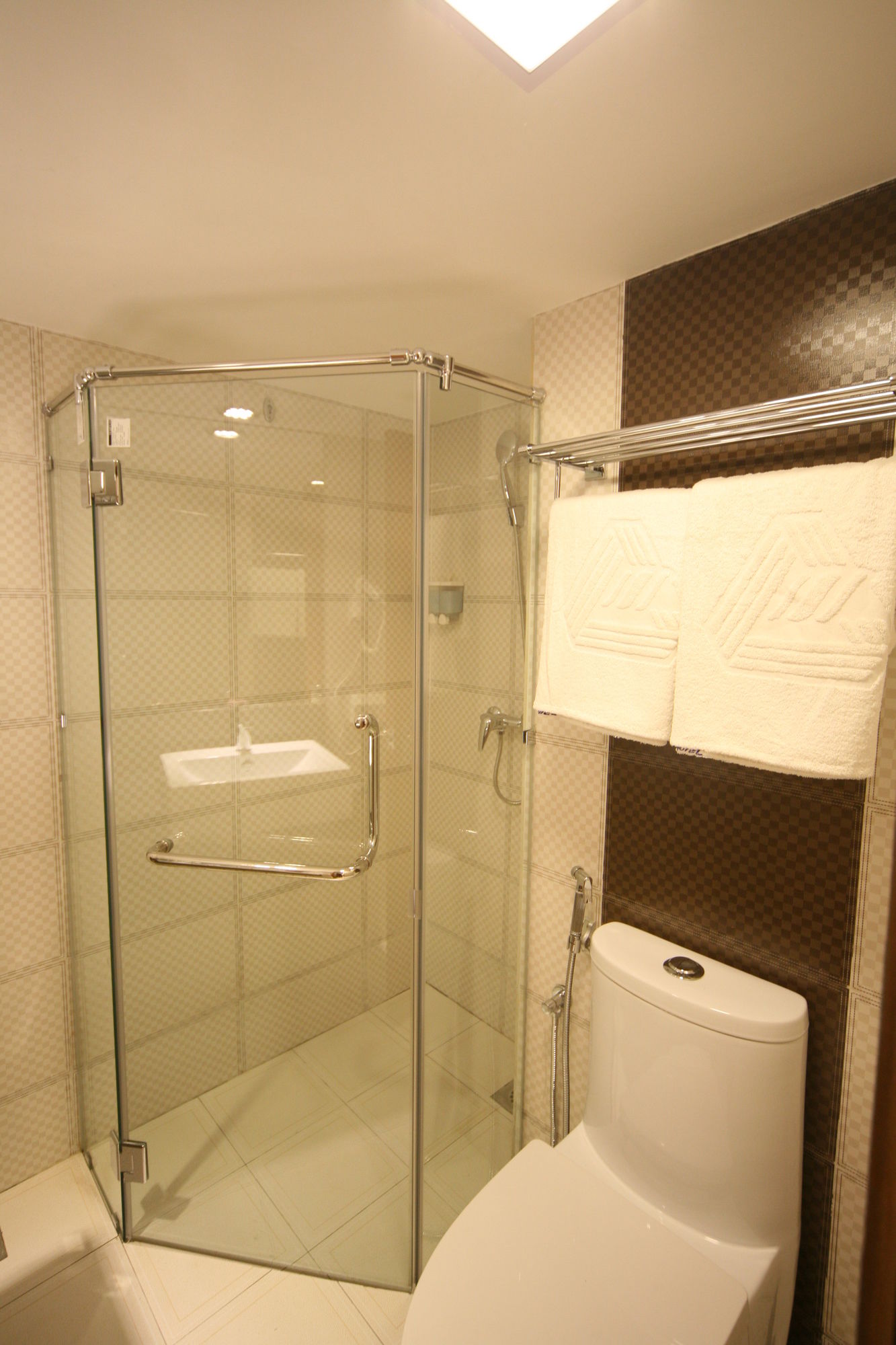 Cardogan Hotel