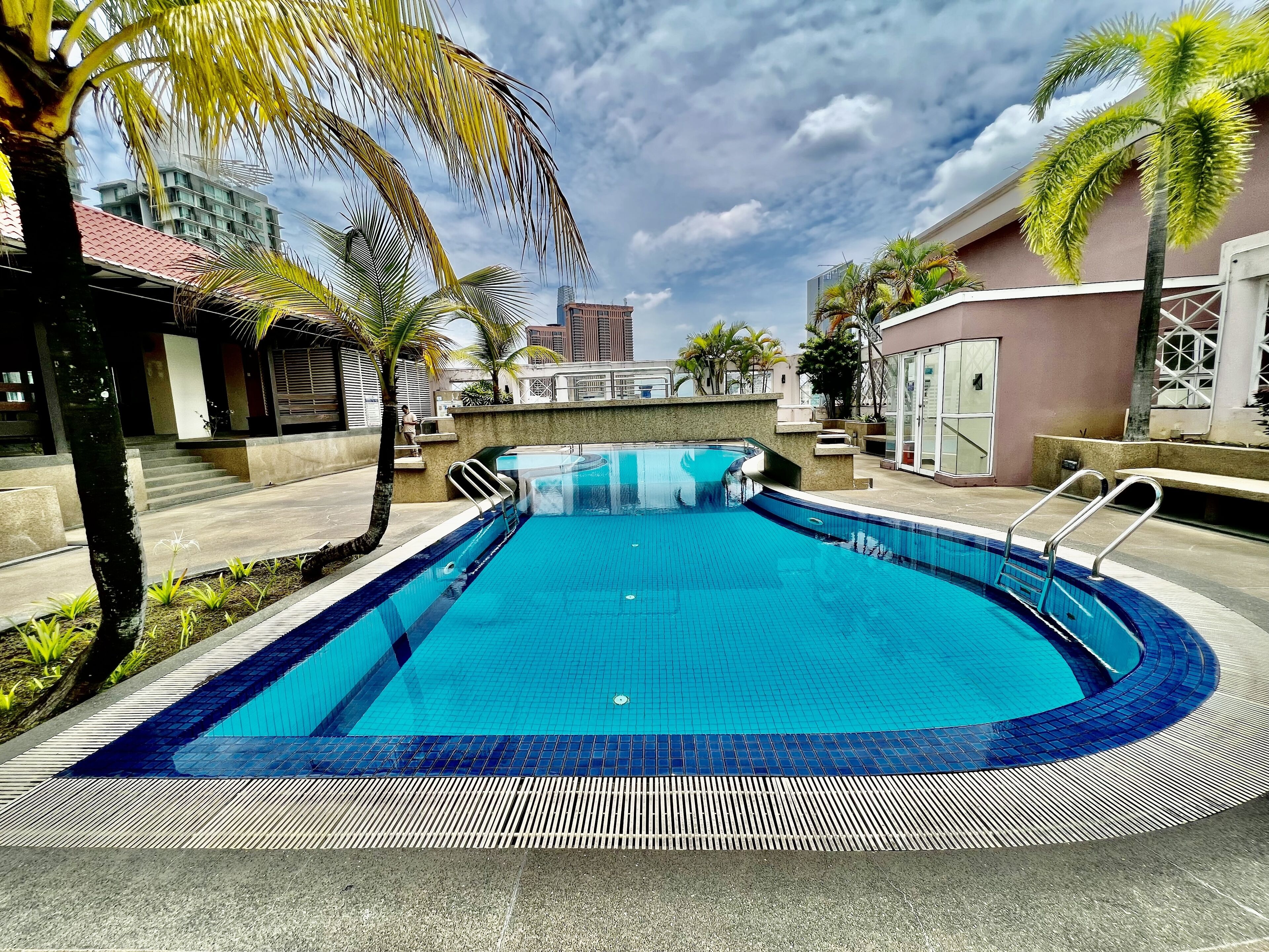 Casa Mutiara Apartments by Moonlight