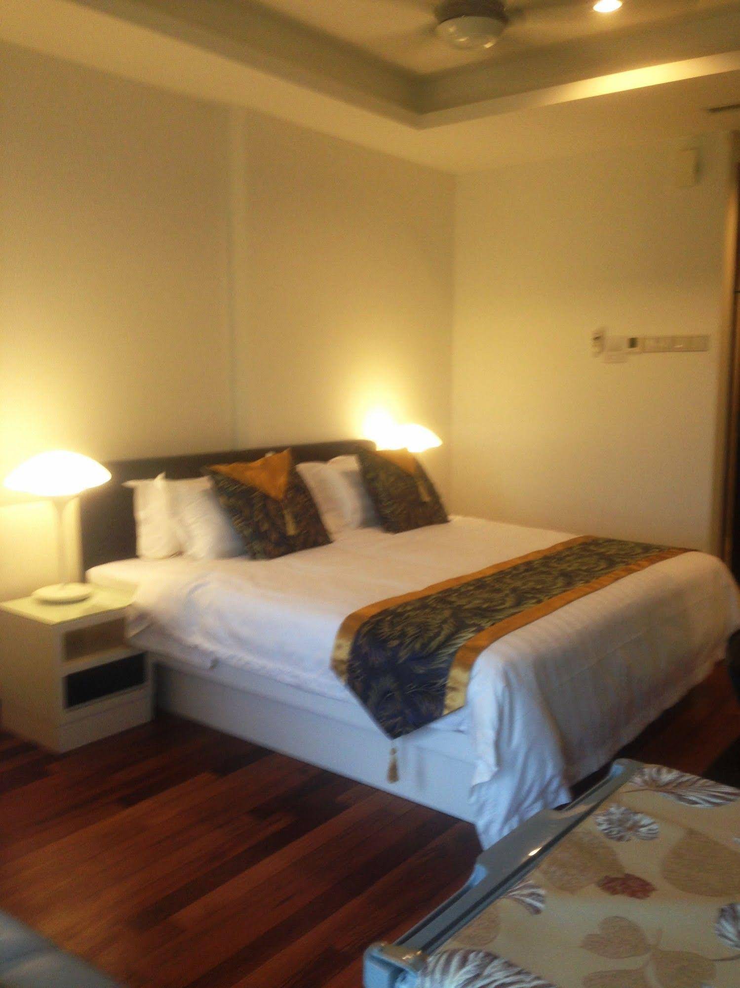 Casa Residence Suites