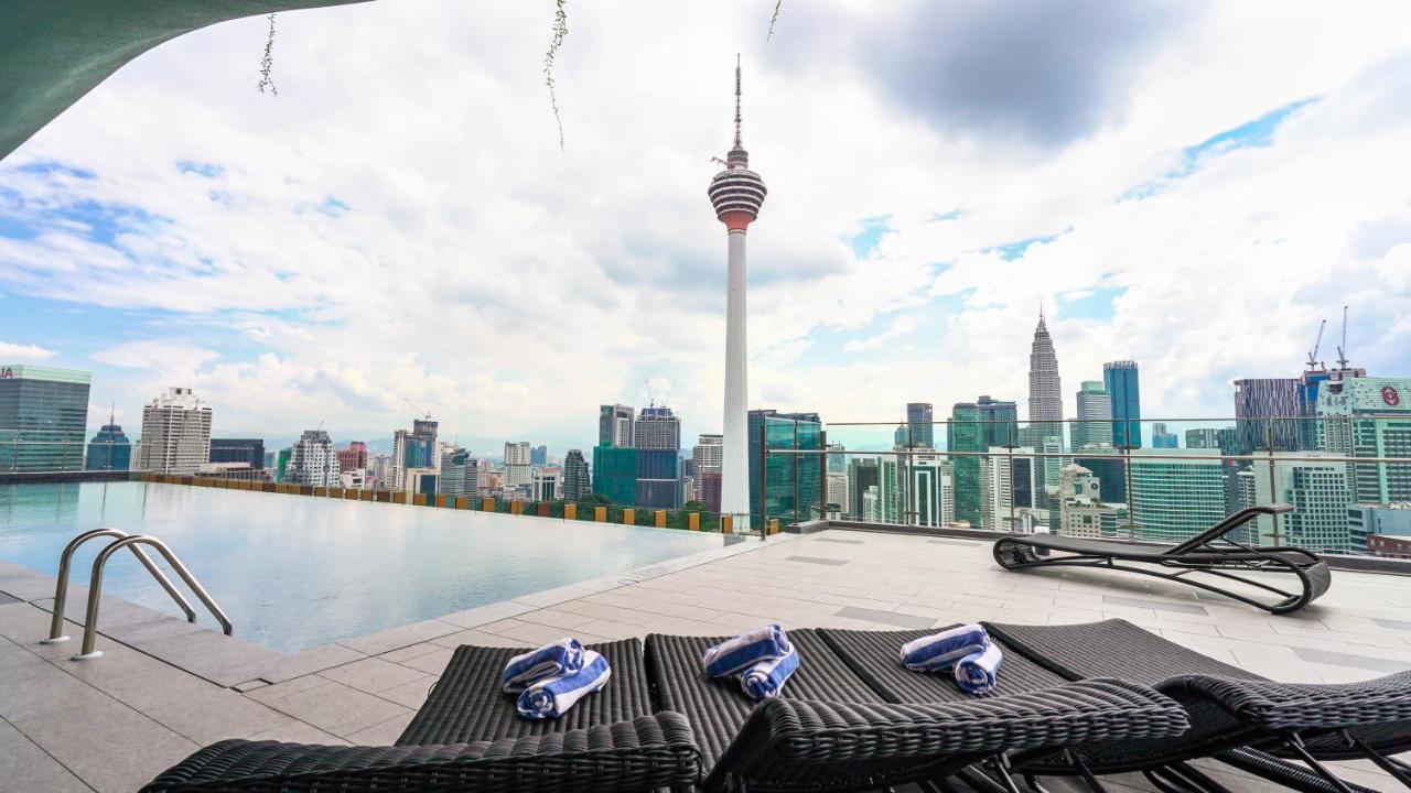 Ceylonz Suites