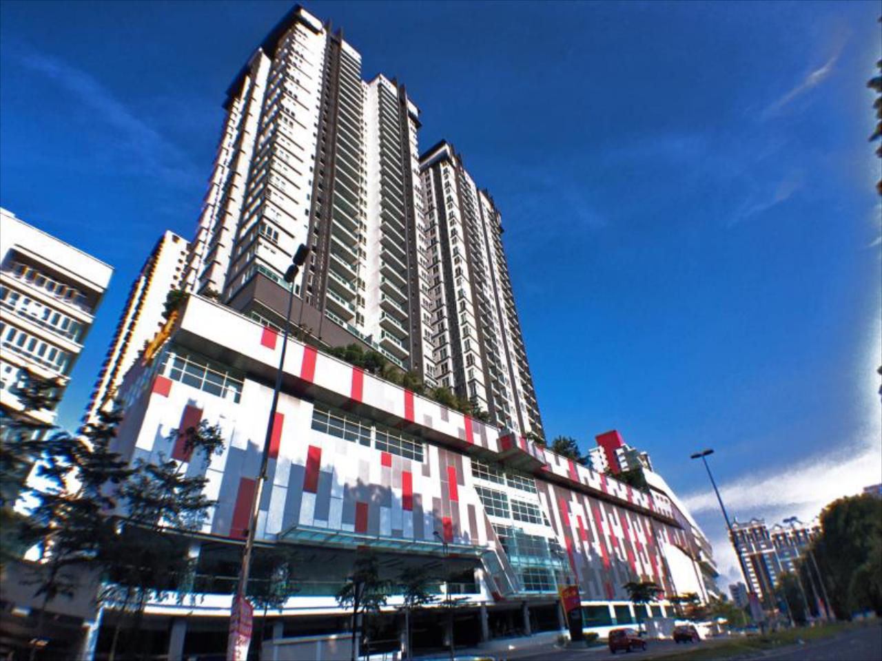 Chic Lifestyle Suites Glomac Residences