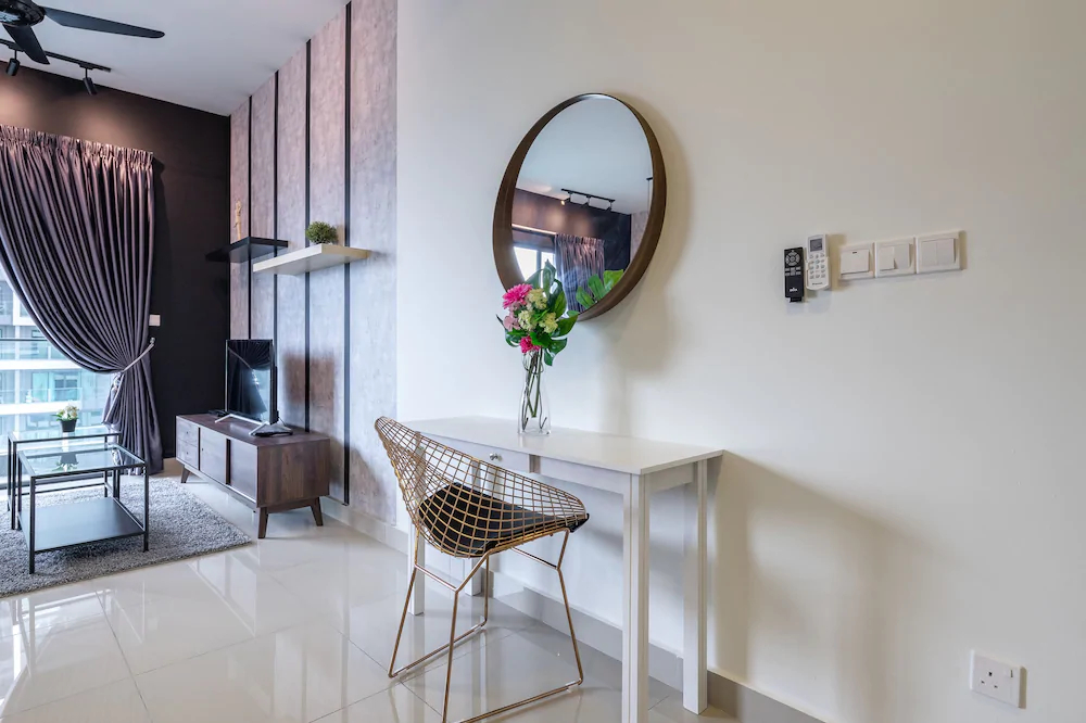 CitiZen Old Klang Road By Plush