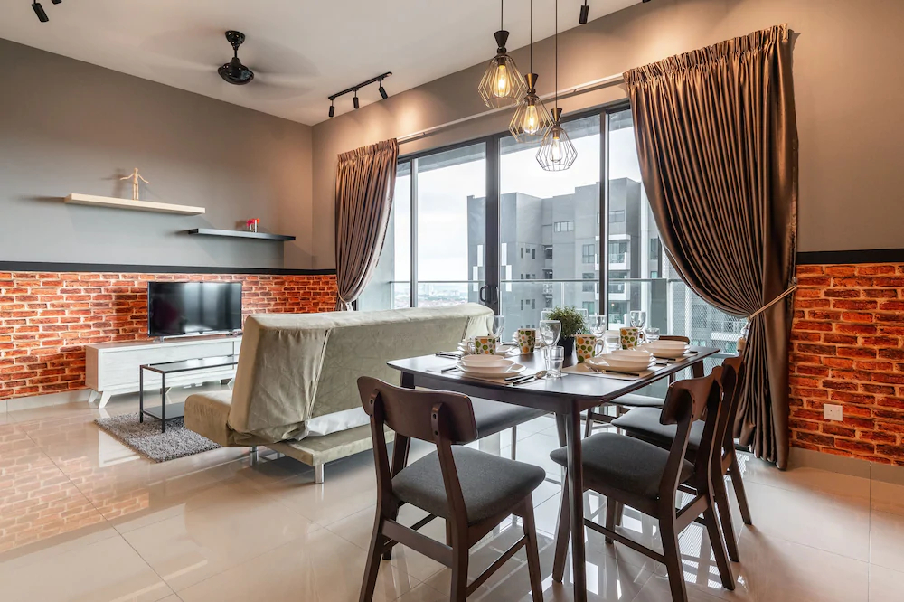 CitiZen Old Klang Road By Plush