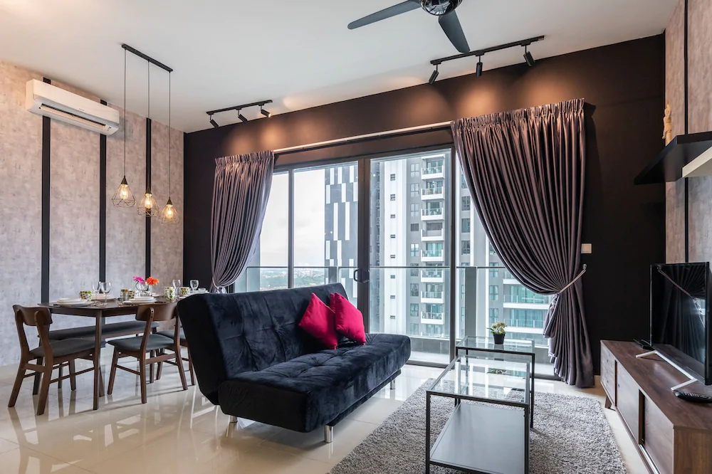 CitiZen Old Klang Road By Plush