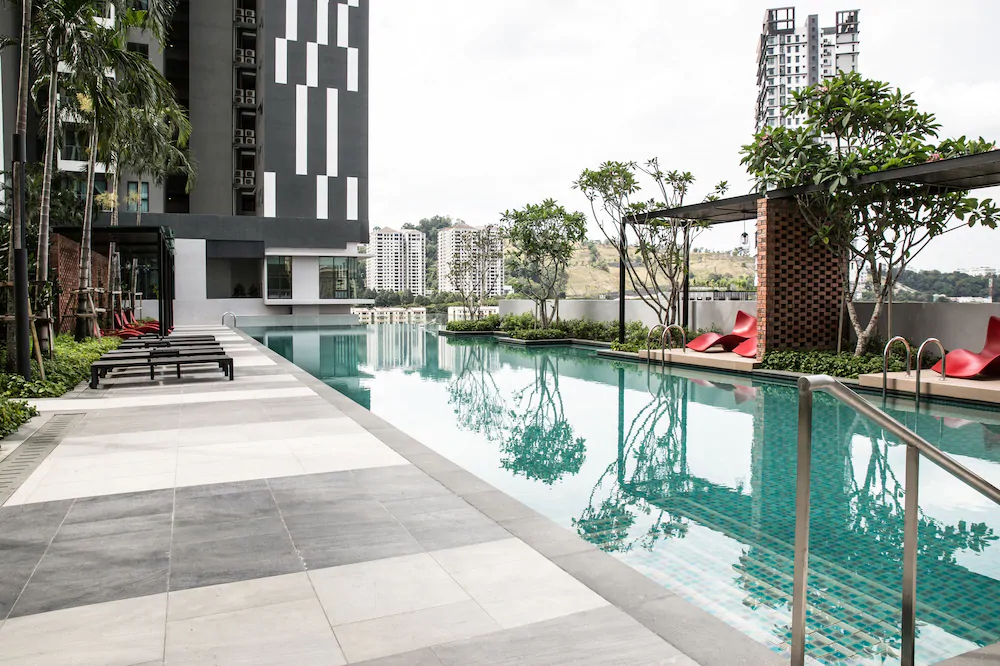 CitiZen Old Klang Road By Plush