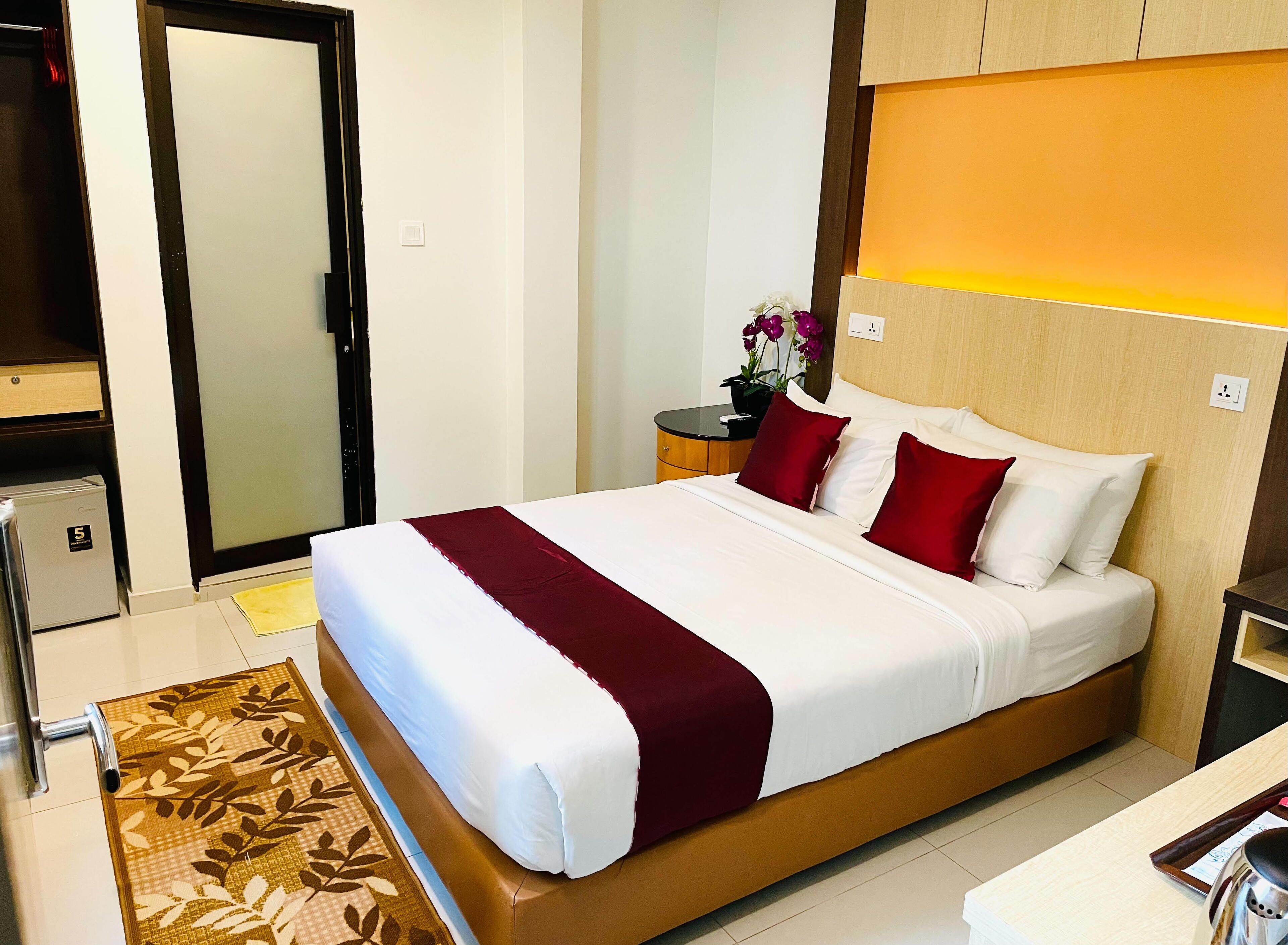 City Central Hotel