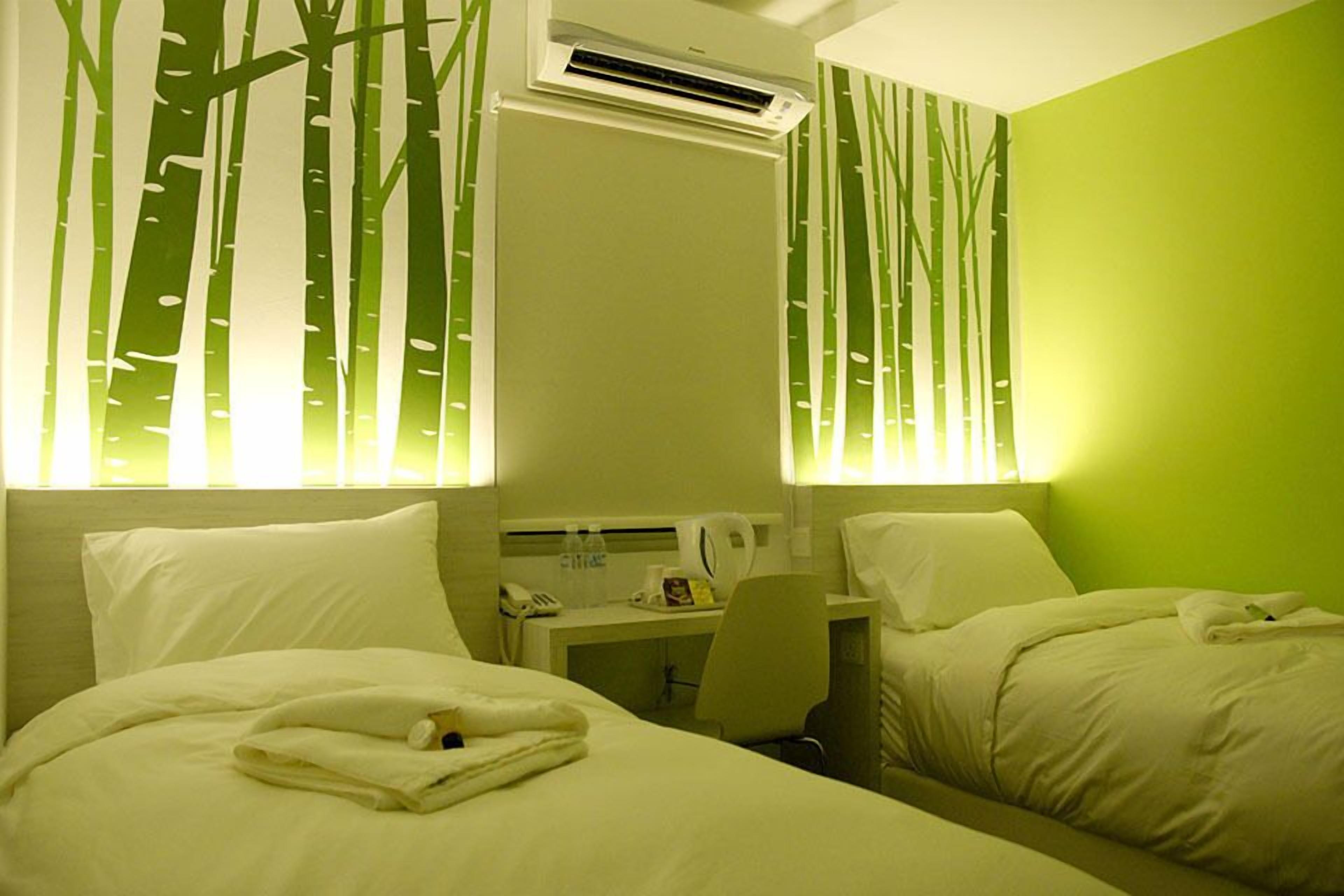 Swing & Pillows at KL Cheras Maluri 2