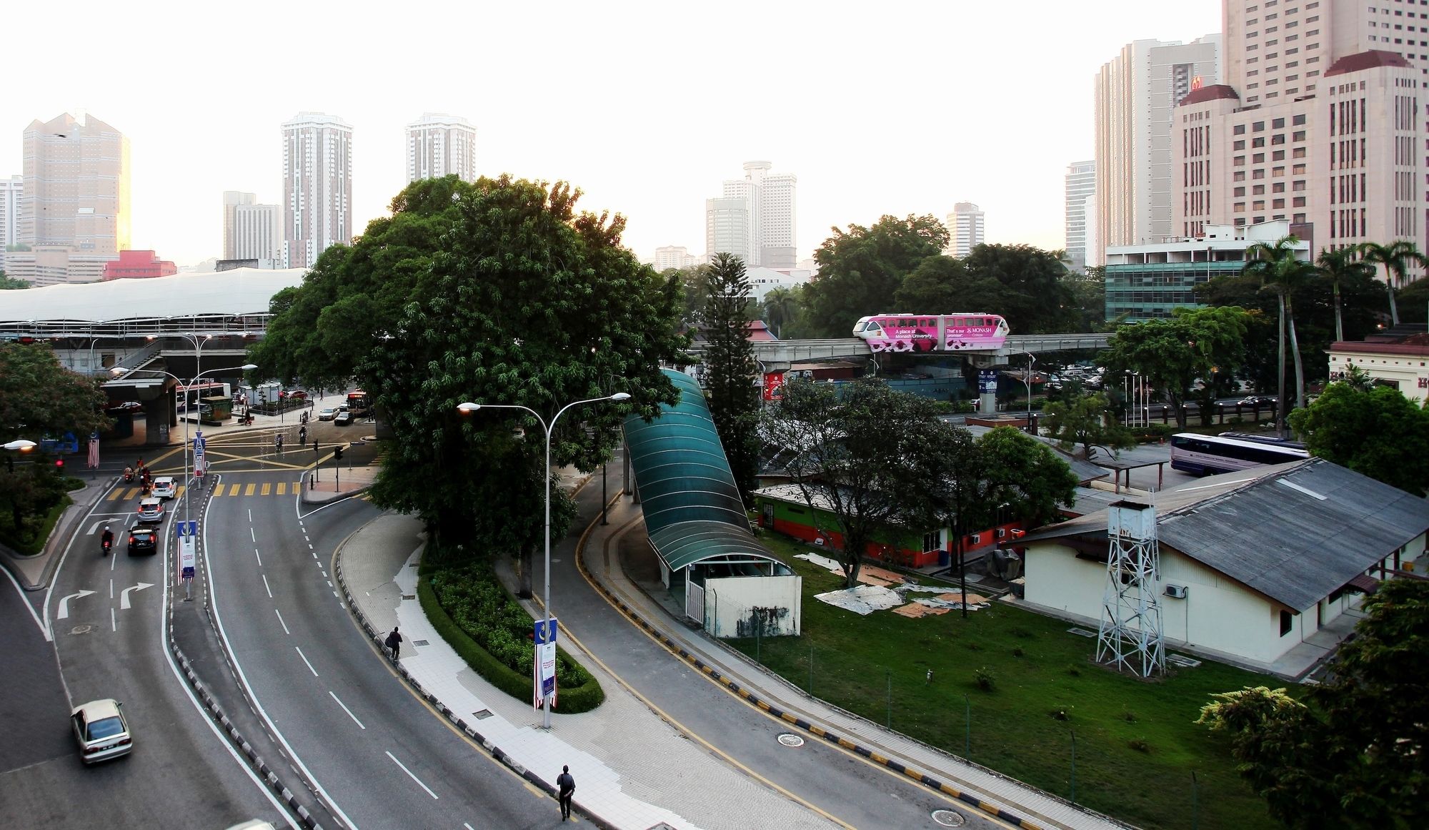 Crossroads Hotel