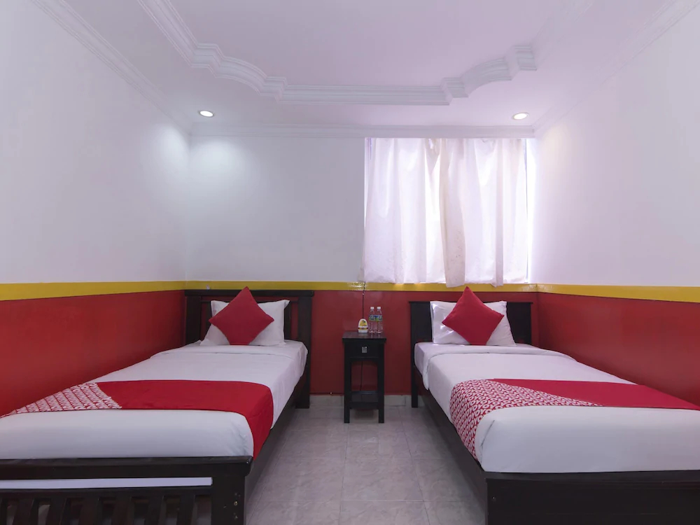 Dream Hotel by OYO Rooms