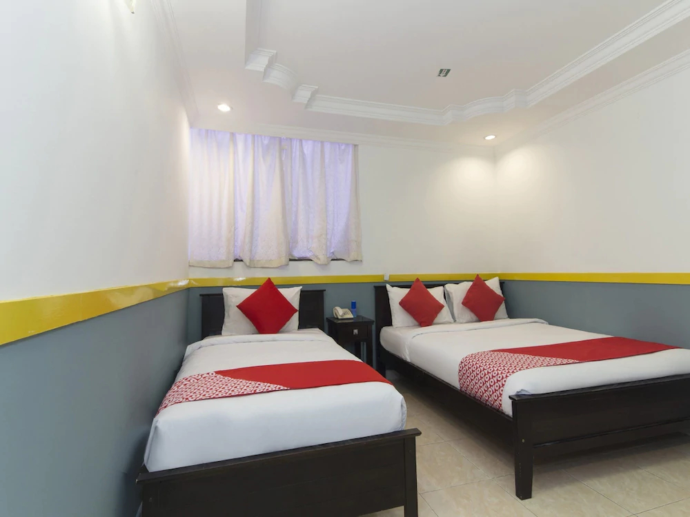 Dream Hotel by OYO Rooms